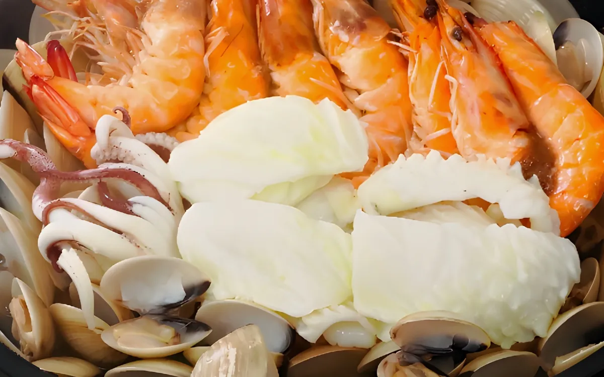 Bước 3: Hấp hải sản