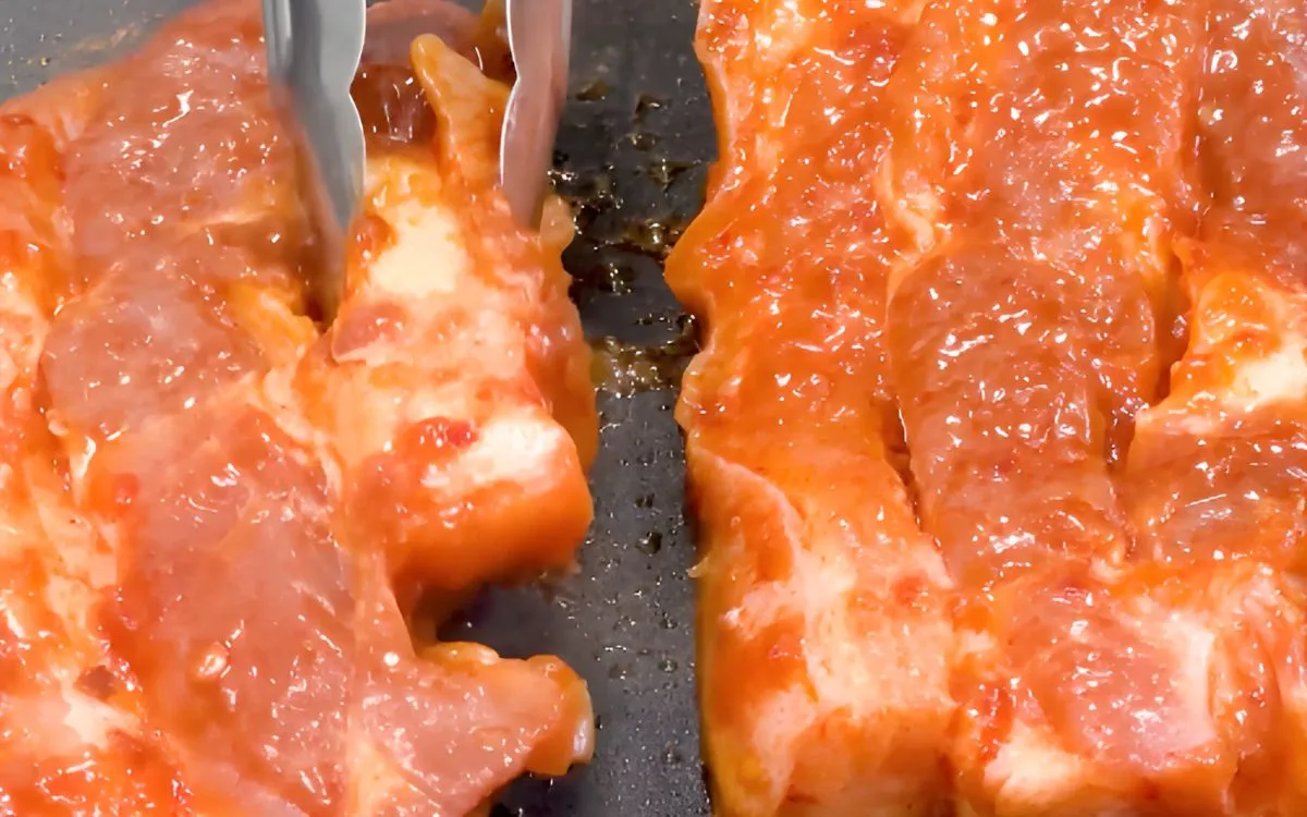 Bước 3: Nướng thịt/hải sản