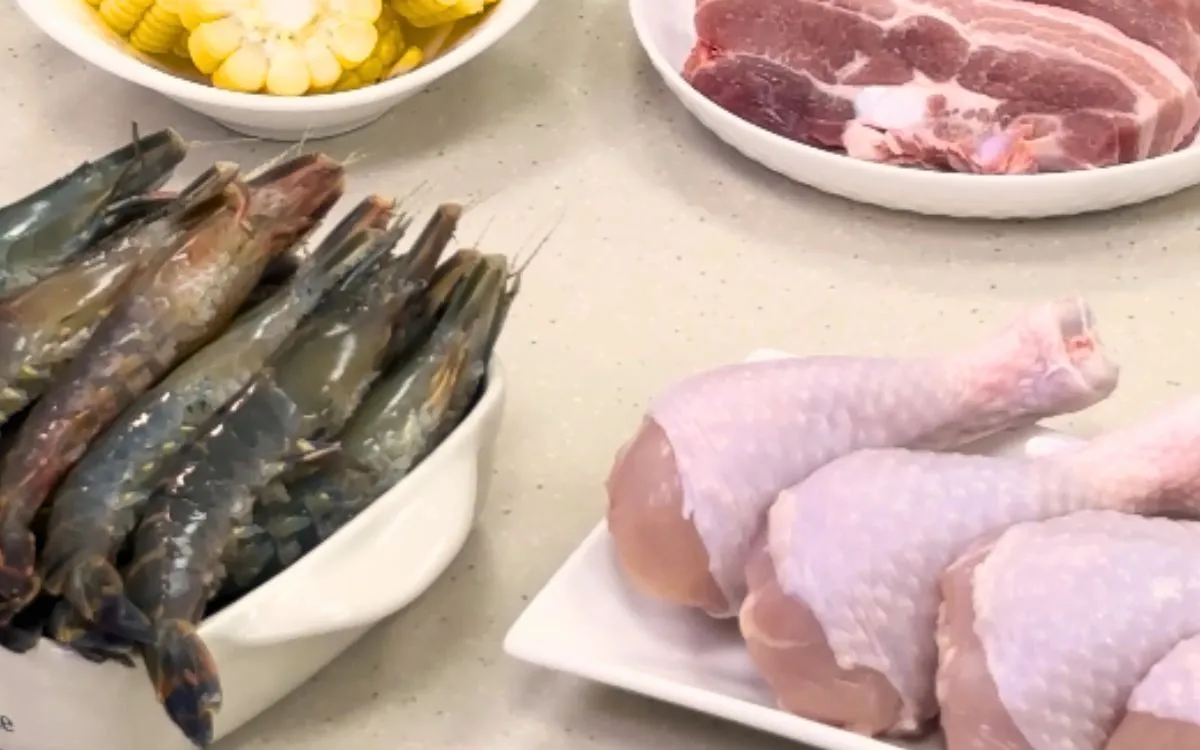 Bước 1: Sơ chế nguyên liệu