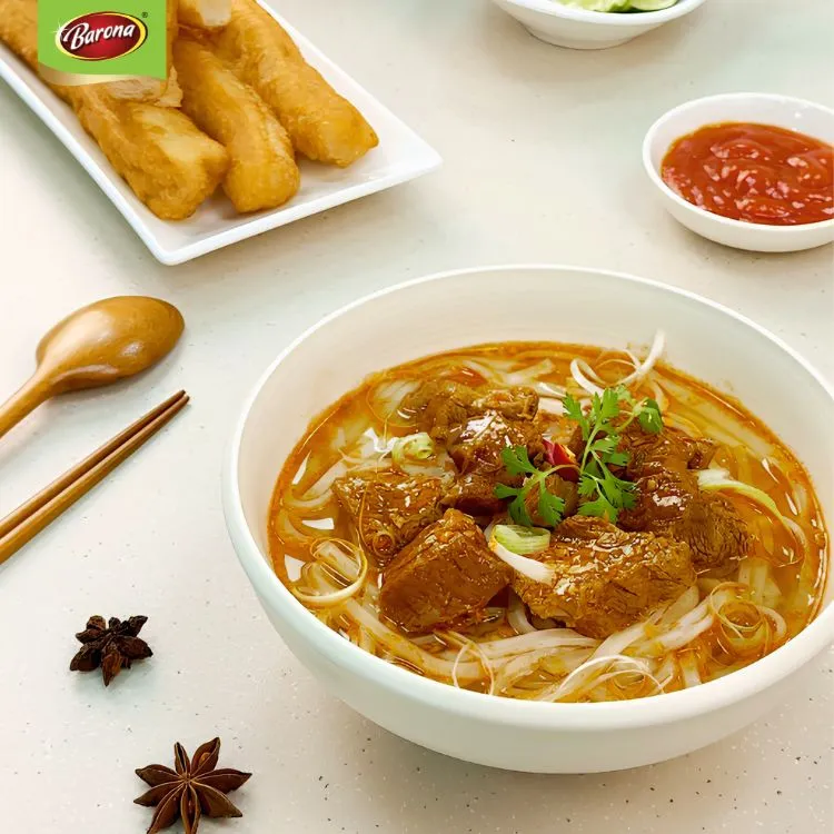PHỞ BÒ XỐT VANG