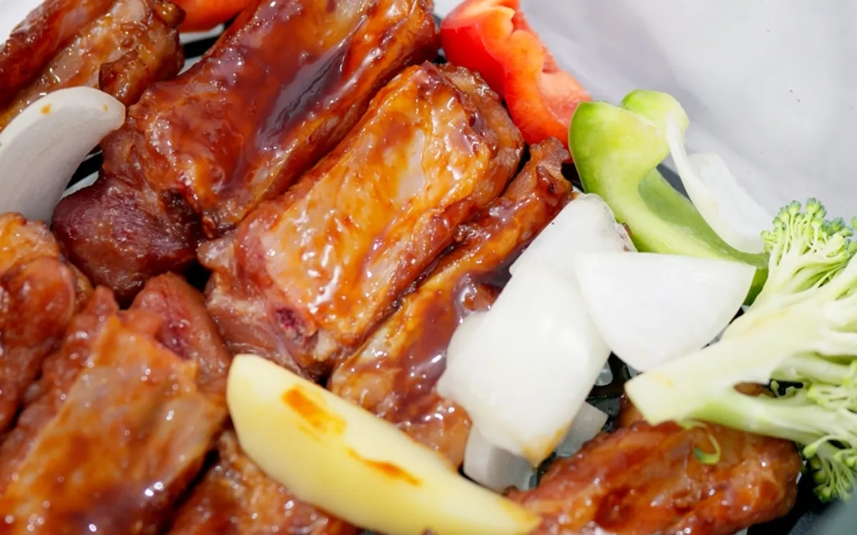 Bước 3: Nướng sườn
