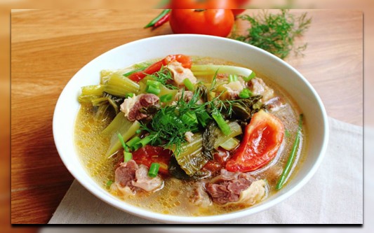Cách nấu canh cải chua thịt bò thơm ngon khó cưỡng